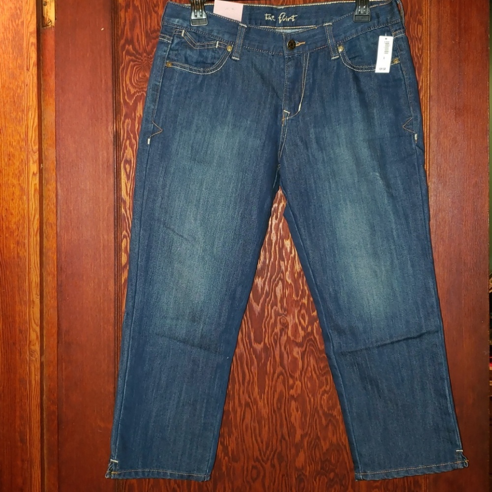 Capri Jeans